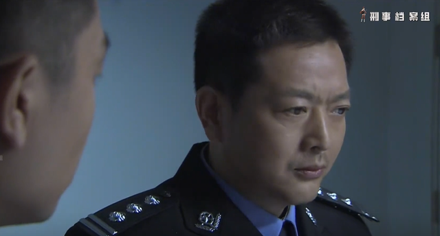 刑侦剧连载6：情侣化工厂上夜班想要羞羞，怎料下秒身边围满警察
