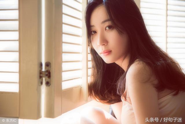女生网名伤感心碎简单微信名字，个个戳中泪点