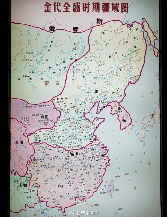 哈尔滨出土“胖脸王妃”，金丝布盖全脸，尸检后揭开残忍死亡真相