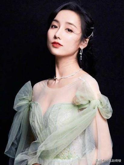 大连走出来的5大美女,个个美若天仙,你最喜欢谁?