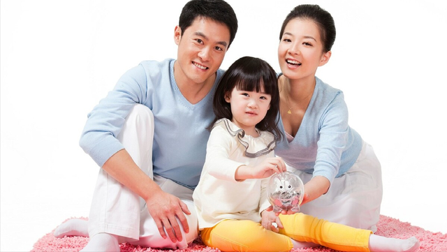 “姐，姐夫刚买的那辆车，能借我开几天”姐姐：滚，休想霸占