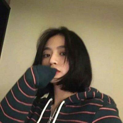 qq短发女生头像小清新大全