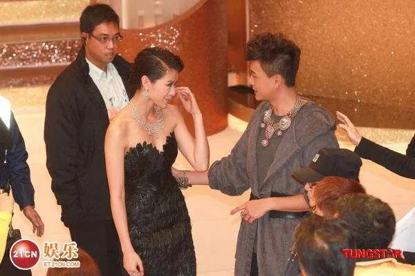 他是真“海王”，花心不断，现在依然流连花丛上不了岸