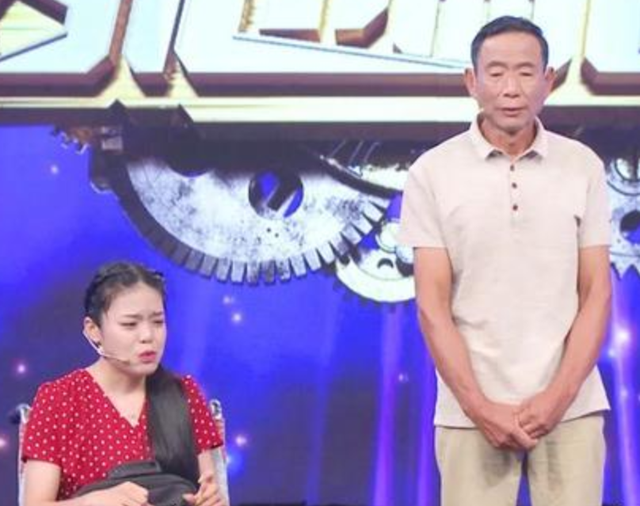 1997年辽宁35岁男子捡到“云朵女婴”，24年过去，她像鲜花一样美