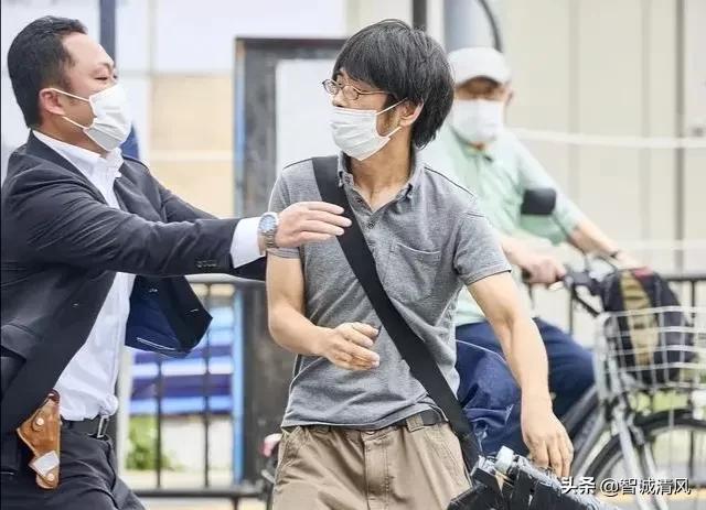 安倍晋三的贴身女保镖有多厉害,为什么她没能保住主人的性命?