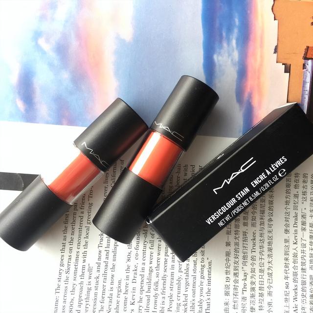 这款口红显白到炸裂，都是大牌口红，黑黄皮女生涂上也不踩雷！