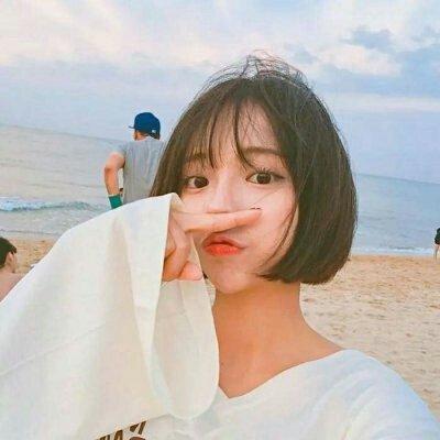 qq短发女生头像小清新大全