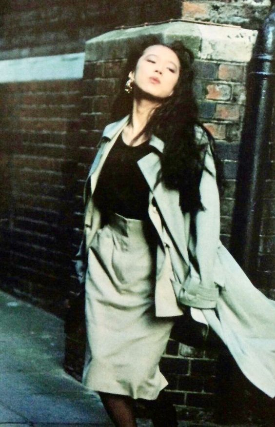 被称为“易碎感美女”，中森明菜的复古昭和风，放现在也是美到翻