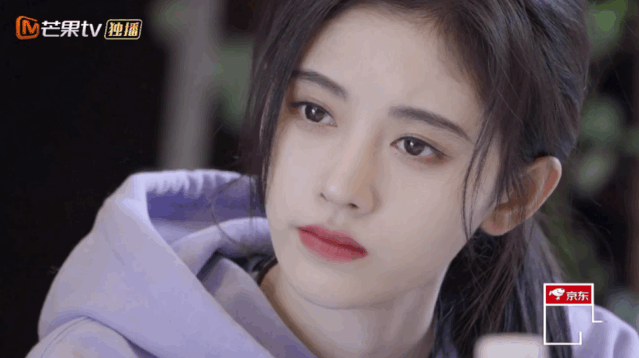 后天美女鞠婧祎