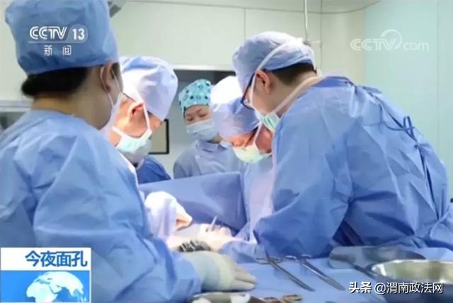 绝不放弃你！奔波4000公里，小伙与死神“抢”女友