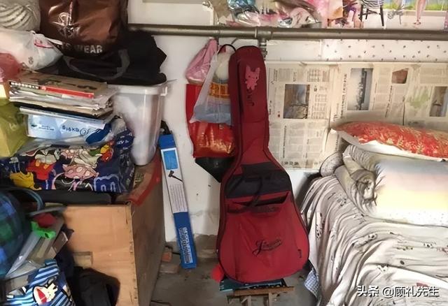 13岁辍学,20岁登上春晚,后来身价过亿的西单女孩,现在怎么样了