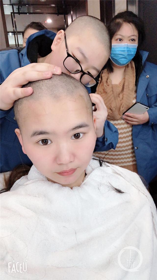 驰援孝感｜5位姑娘剪掉长发剃了光头：“为了这场战疫，我们愿意”
