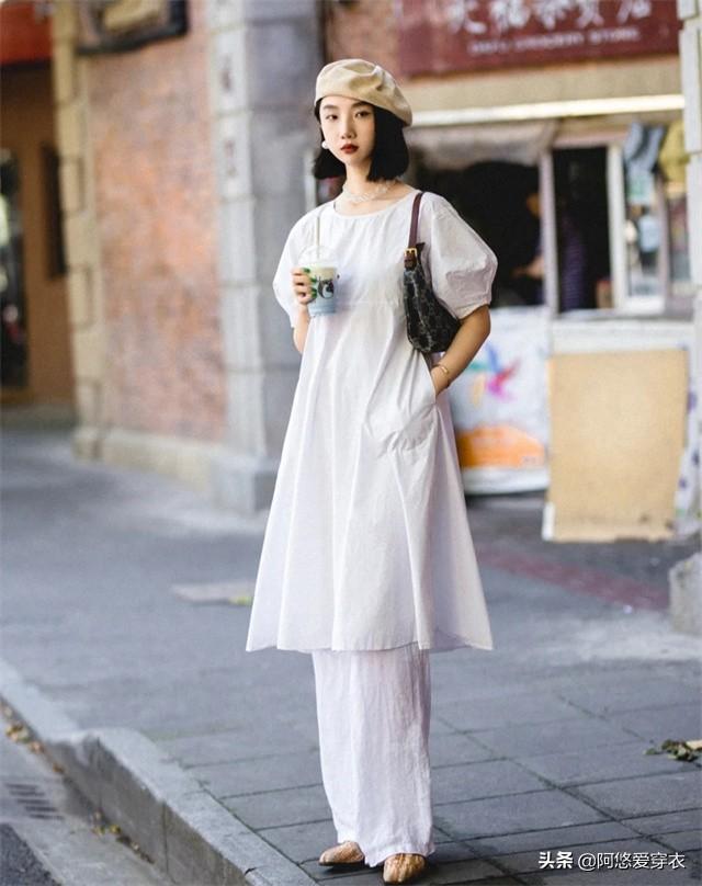 大城市女生穿衣以“宽松”居多，小城市的却更爱紧身，这是为什么
