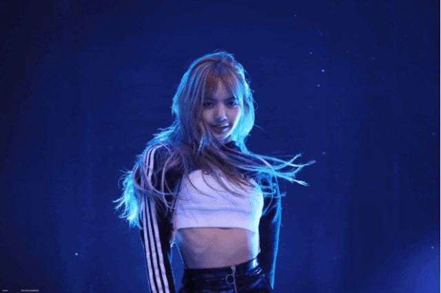 Lisa、金泫雅这些性感舞姬,身材实在太诱人了