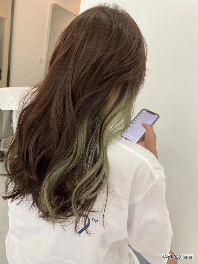 最美女士发型15款，利落修颜显气质，剪完让你大变样