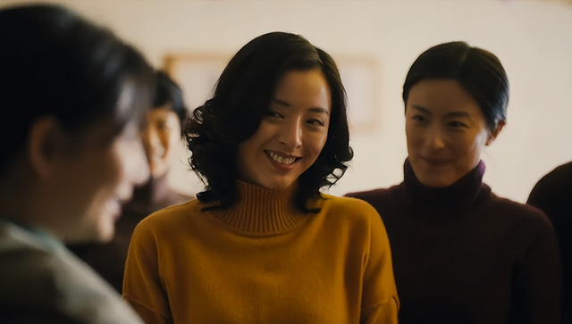 人世间7： 小寡妇郑娟有何魅力，周秉昆为何宁愿喜当爹也不娶春燕