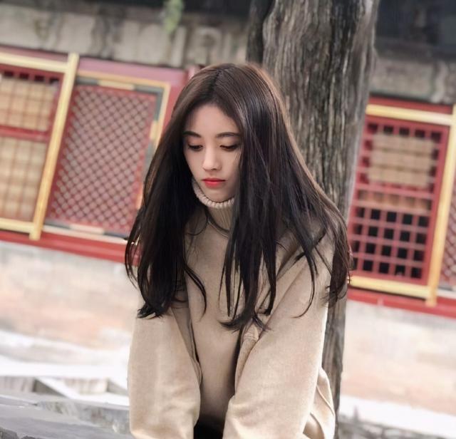 鞠婧祎被绑架镜头引争议，观众：这是在侮辱观众，偶像包袱太重