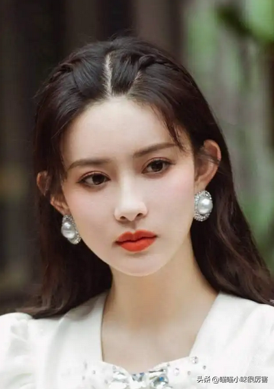 8位好看的“中国式”天然美女，没整容没微调，比网红脸耐看太多