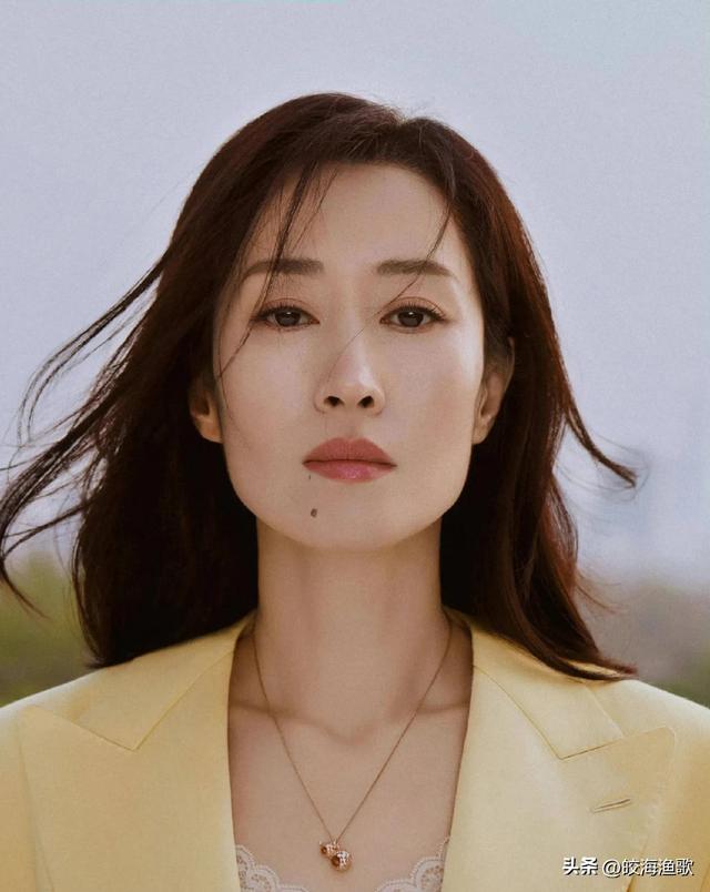 自古山东出美女，这10位山东籍女演员个个朱唇粉面，长得盘正条顺