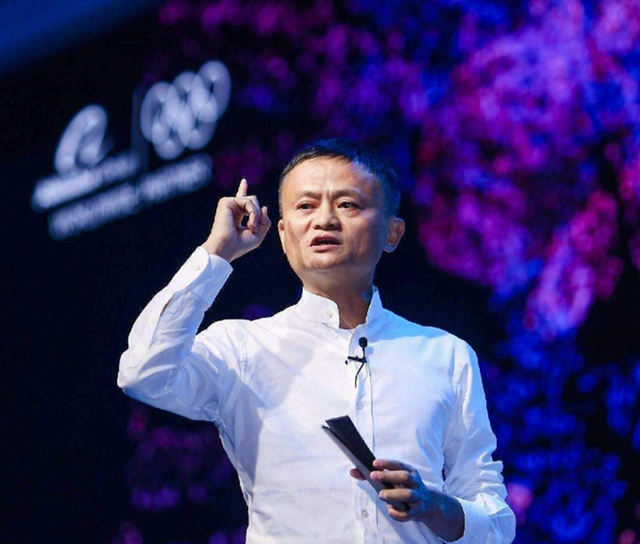 马云的1米9美女保镖,天使面孔魔鬼身材,网友:不出道可惜了