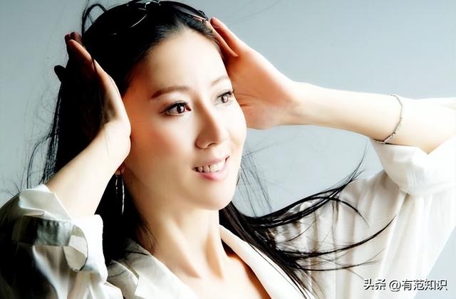 汤加丽：为艺术献身拍“人体写真”，遭家人背弃的她后悔了吗？