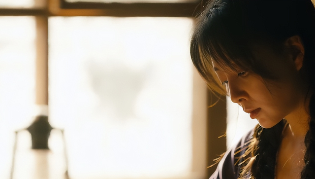 人世间7： 小寡妇郑娟有何魅力，周秉昆为何宁愿喜当爹也不娶春燕