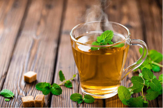 初春“养颜”正当时，女人记得常喝5种“鲜茶”，润“颜”养气色