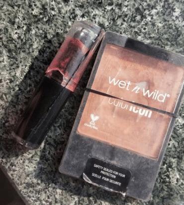 女生能“没钱”到什么程度？网友：求你放过香蕉吧