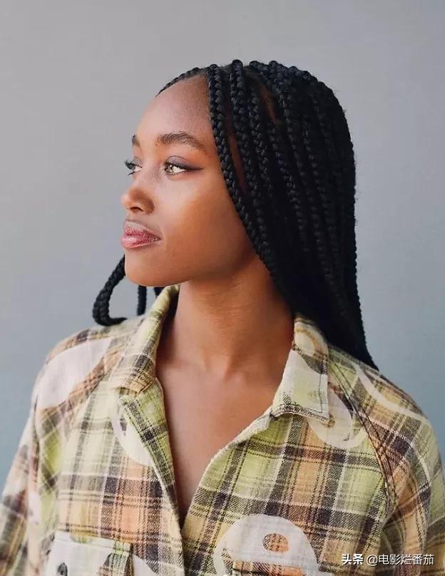 9名超模“黑美黑美”,有的面孔精致,有的是“十头身”美女