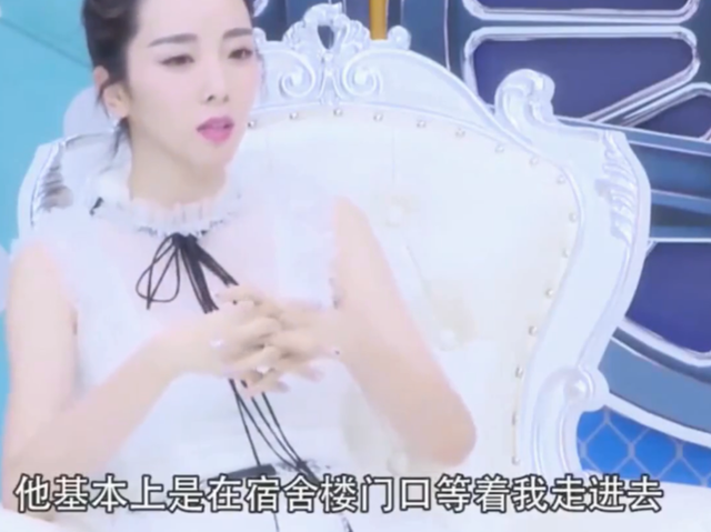李思思：央视历届最年轻的女主持，事业巅峰嫁给初恋三年生二胎