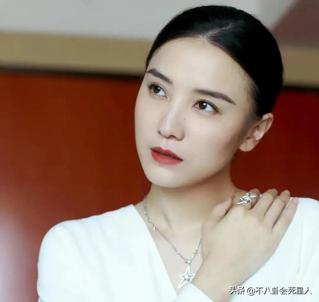 给2022年10位“最美正剧女演员”排个名:闫妮第4,袁泉落榜