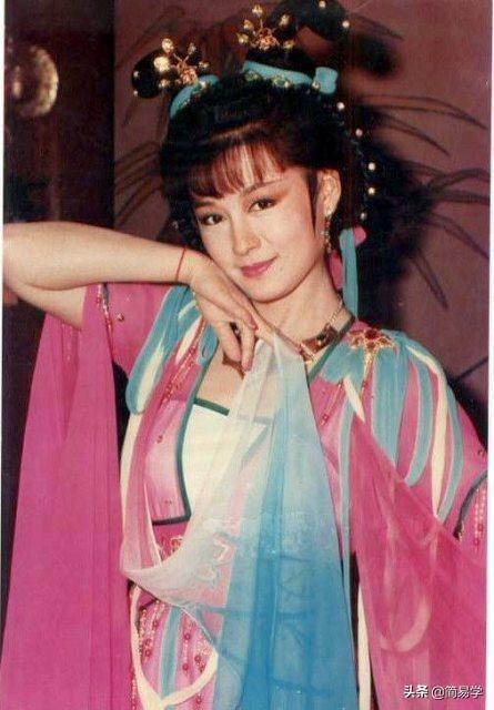 “美女经济”的心理学解释