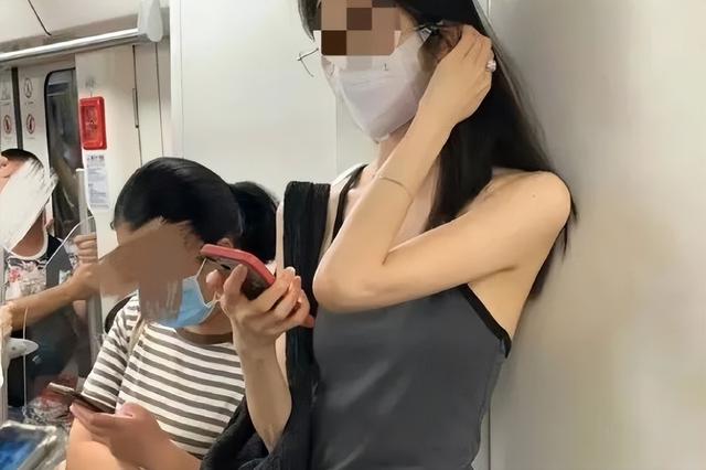 女子被“一键脱衣”，AI“走上”犯罪道路