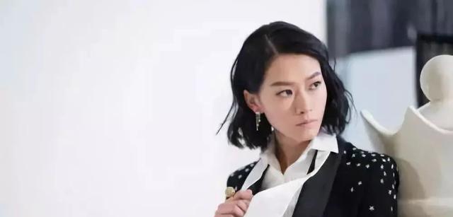 27岁女艺人首度为剧集主唱主题曲 曾在电影中全裸演出人气急升