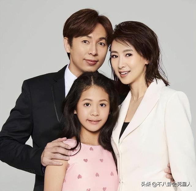 8位女星“一脱成名”,美艳背后,有人终身未婚,还有人跳楼自杀