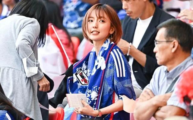 世界杯“亚洲太太”才真惊艳，多人模特出身，一个比一个风情万种