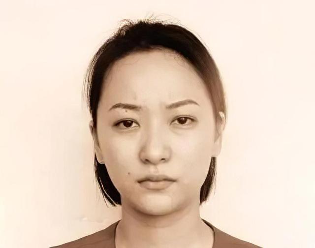 “打黑局长”文强覆灭记:强奸未成年少女,玩弄女明星,判死刑