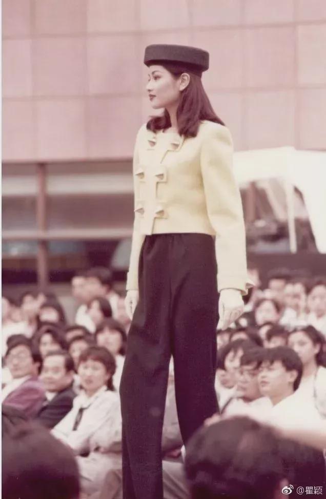 31年前内地“港姐”大赛，不露胸、屁股一样美：当年审美正常
