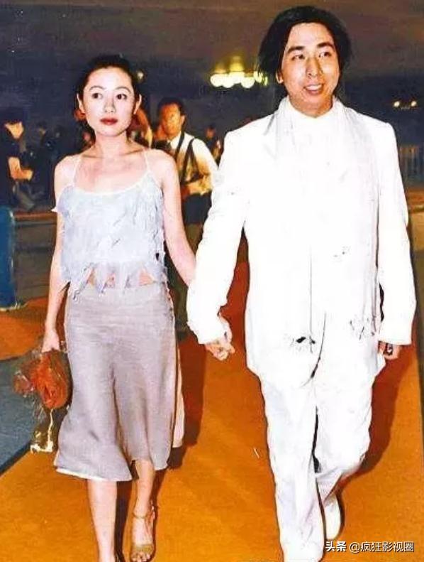 蜜桃女神李丽珍，被闺蜜“出卖”险些跳楼，56岁活成真玉女