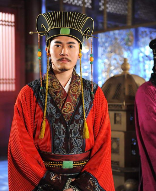 杨贵妃：入宫16年，颠覆半个唐朝，王的女人，到底死于谁手？