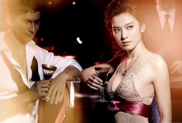 林熙蕾早年大尺度写真 轻解内衣双峰傲人