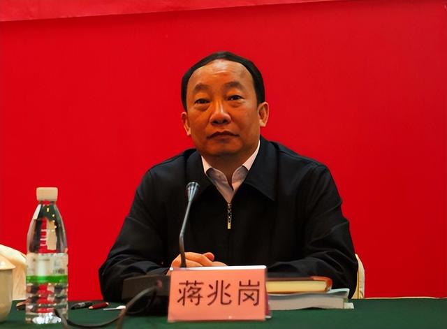 云南美女书记罗敏：同时给3位上司当情人，涉及3000万赃款被判刑