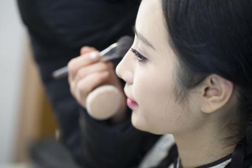 心理学家:女人一旦出轨,就不会停止