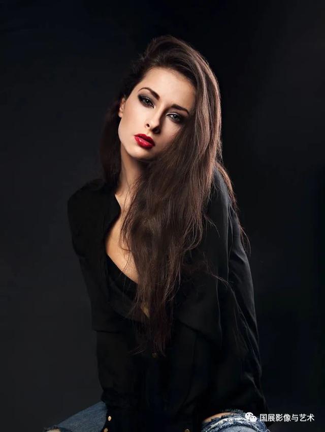 国外美女摄影:简直太漂亮了