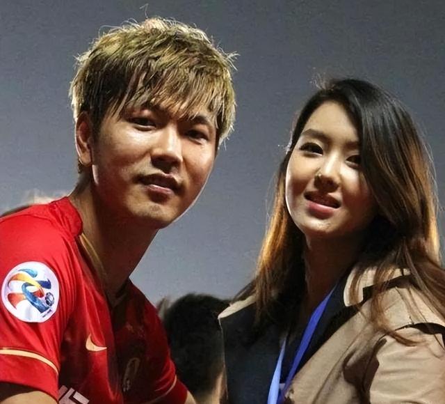 世界杯“亚洲太太”才真惊艳，多人模特出身，一个比一个风情万种