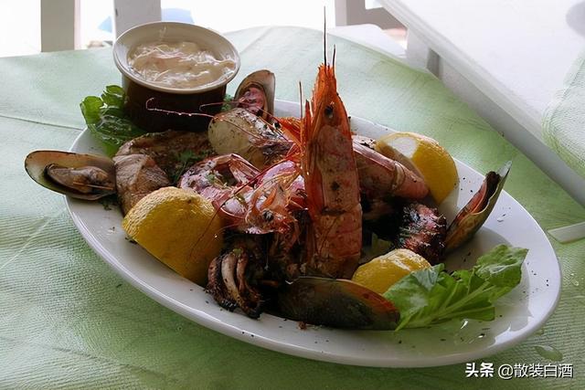 汤加能娶几个老婆?你想知道的20个汤加的冷知识,走进真实的汤加