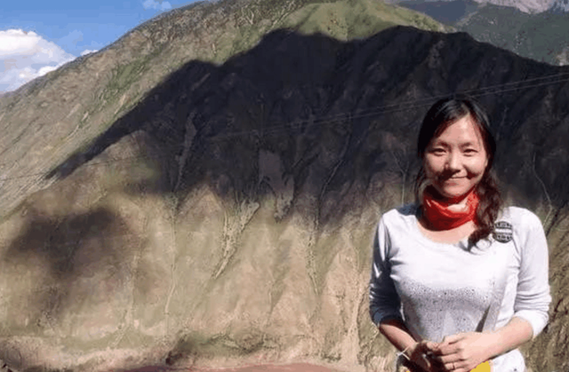 女生在旅游路上想尿尿该怎么办呢？其实不难解决的