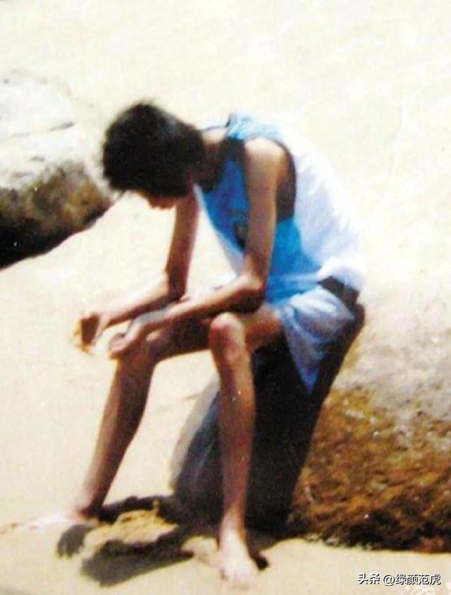 32岁女教师与16岁学生不伦师生恋,缘起钟情妄想症