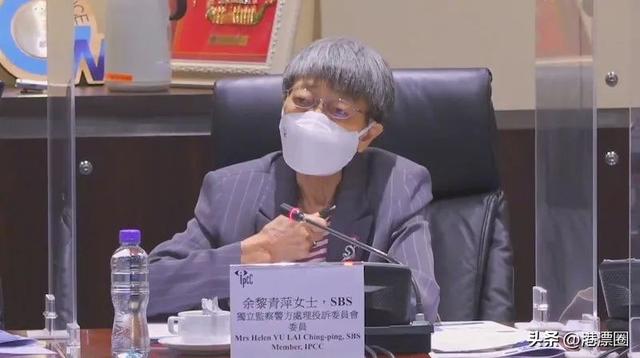 今年的港姐穿泳装，竟被举报太色情