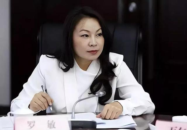 云南美女书记罗敏：同时给3位上司当情人，涉及3000万赃款被判刑